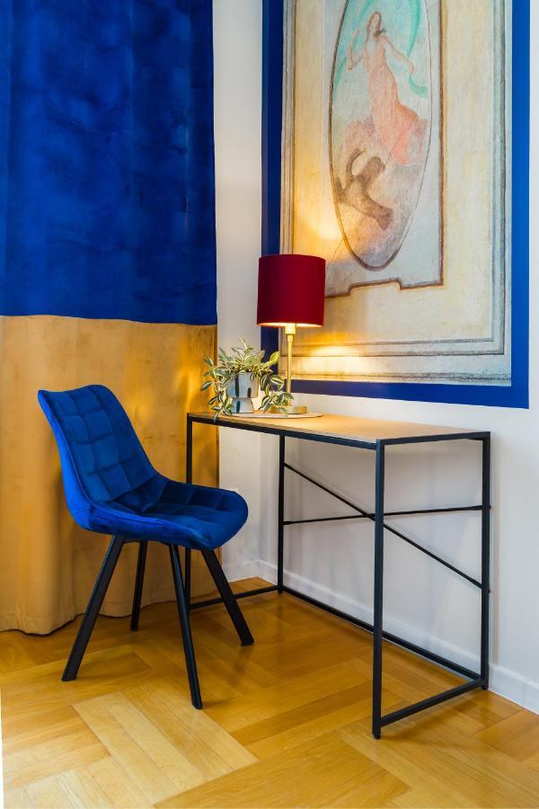 Glamorous Apartment In Heart Of Old Town Krakow Exterior photo