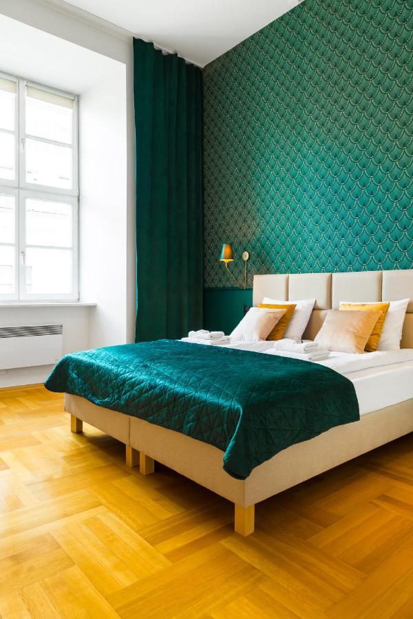 Glamorous Apartment In Heart Of Old Town Krakow Exterior photo