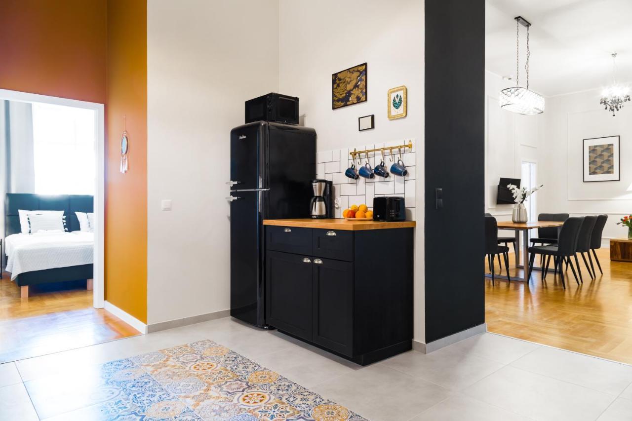 Glamorous Apartment In Heart Of Old Town Krakow Exterior photo