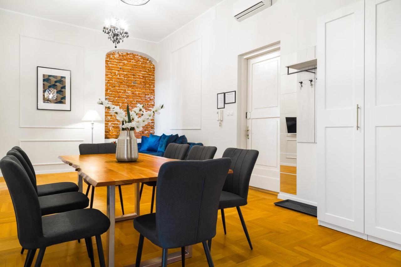Glamorous Apartment In Heart Of Old Town Krakow Exterior photo